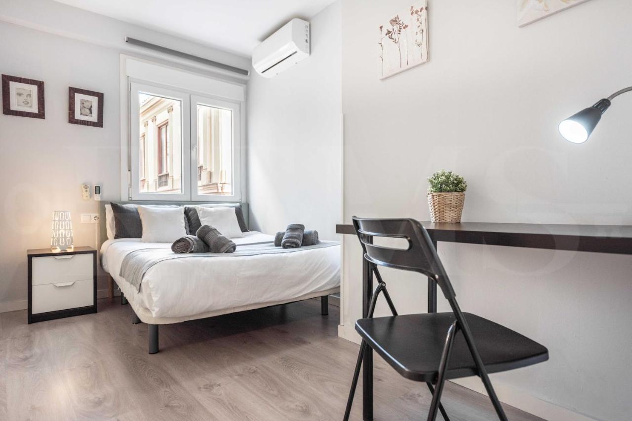 말라가 Cosy Flat With Private Balcony - Historic Center By Rems 아파트 외부 사진